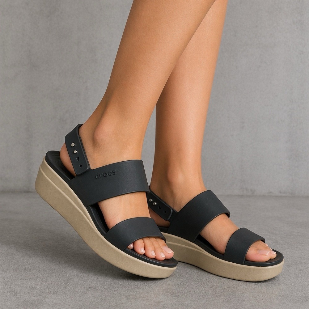 Crocs Womens Brooklyn 206453 Low Black Brown Slip On Wedge Sandals Size 10